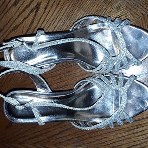 3 for $25 High heels 8 W